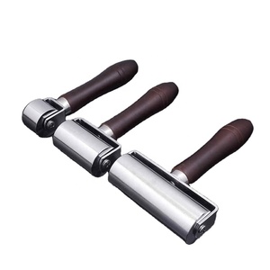 Cuir Presse Bord Rouleau Maroquinerie Manche En Bois En <span class=keywords><strong>Acier</strong></span> Au Carbone Creaser DIY Cuir Roulement Artisanat Rouleau Outil 60mm - Product Image 5