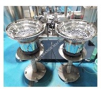 Derniers bouchons intérieurs pressage sertissage petite bouteille scellage équipement d'emballage automatique mini flacon de liquide remplissage capsulage machine