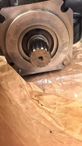 Bomba Hidráulica Axial de Alto Rendimiento ERR100 ERR130 ERR147 ER-R-130B-BS-31-20-NN-N-3-S1RP-A1N-NNN-NNN-NNN - Product Image 6