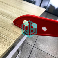 Herramientas de bloque de empuje de seguridad para carpintería de plástico duro con estilo rojo largo Mango de empuje OEM duradero para carpintería de sierra de mesa