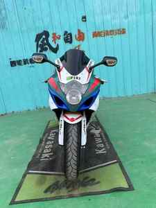 Motocyclettes d'occasion <span class=keywords><strong>Suzuki</strong></span> GSX1000, moto sportive de tourisme d'occasion pour le motocross et autres aventures - Product Image 4