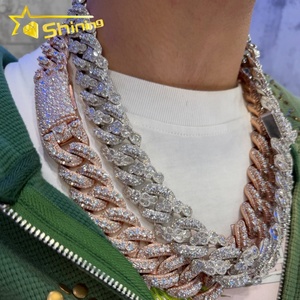 Cadena Cubana de <span class=keywords><strong>Oro</strong></span> Rosa de 20MM de Ancho con Diamantes de Moissanita Elevados para <span class=keywords><strong>Hombre</strong></span>, Joyería Clásica - Product Image 1