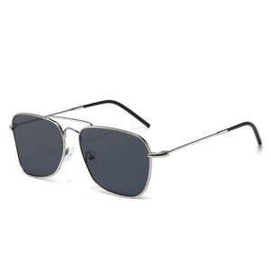 Gafas de Sol de Piloto con <span class=keywords><strong>Lentes</strong></span> Curvas de Doble Haz <span class=keywords><strong>para</strong></span> Hombre, Novedad de 2025, Protección UV400, Gafas de Sol Cuadradas con Marco de Acero Inoxidable Grande <span class=keywords><strong>para</strong></span> <span class=keywords><strong>Mujer</strong></span> - Product Image 2