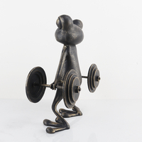 Sculpture de grenouille haltérophile amusante, style rétro, ton bronze, accessoires de bureau en métal artistique de luxe, figurine décorative pour la maison