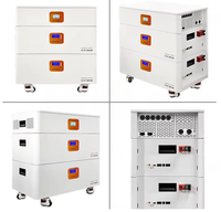 Système d'énergie solaire hybride hors réseau avec onduleur et batterie LiFePO4 extensible pour le stockage d'énergie domestique et la sauvegarde de l'alimentation de la maison