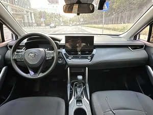 FAW 2023 pour SUV Cross 2.0L Essence/Pétrole R17 Sièges Sombres Édition Élite Toit Ouvrant Voiture d'occasion de haute qualité - Product Image 6