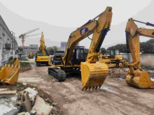 รถขุดไฮดรอลิคตีนตะขาบ325B 325D 325DL แมวมือสองรถตักดิน30ตัน - Product Image 2