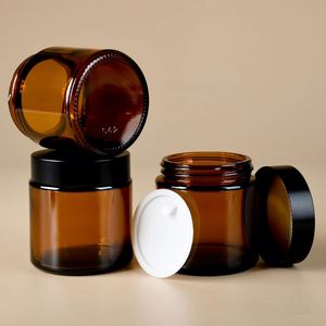 Frascos de Vidrio Transparente o Ámbar Vacíos de 50ml, 100ml, 250ml y 500ml para Velas, con Tapas Metálicas de Aluminio Negro y Dorado, y Serigrafía - Product Image 4