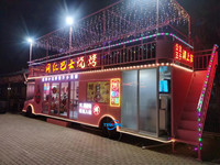 Chariot d'autobus à deux étages rouge de 26 pieds pour restaurant commercial mobile chinois Remorque de rue rapide pour usage domestique