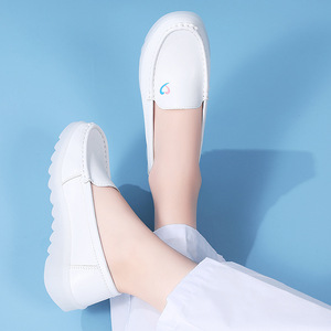 Chaussures infirmières pour femmes, semelle souple, respirantes, tige en maille, semelle épaisse, antidérapantes, antistatiques, chaussures médicales d'automne, confortables - Product Image 3