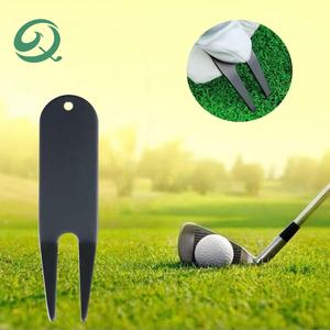 <span class=keywords><strong>Divot</strong></span> สีเขียวแบบพกพาเครื่องมือซ่อมกอล์ฟเครื่องมือซ่อมกอล์ฟโลหะดัดโลโก้ได้เอง - Product Image 3