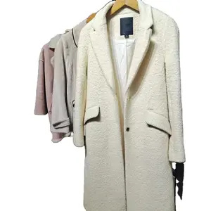 Manteaux d'hiver d'occasion pour adultes en ballots vêtements d'occasion à la mode pour femmes en gros vestes d'hiver d'occasion