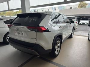 Per Toyota <span class=keywords><strong>RAV</strong></span>-<span class=keywords><strong>4</strong></span> 2.0L Benzina SUV Guida a Sinistra Consegna Rapida in Tutto il Mondo Cambio Automatico Sedili in Pelle Telecamera Posteriore Pneumatici Misura R16 - Product Image 6