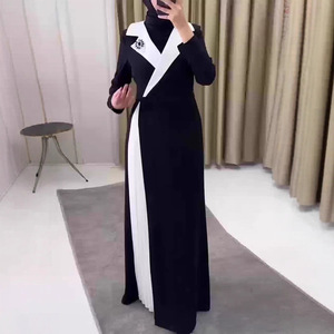Vendita all'Ingrosso 2026 Autunno e Inverno Nuovo Elegante Abito Lungo da Donna con Maniche Lunghe e Pieghe a Contrasto di Colore - Product Image 1