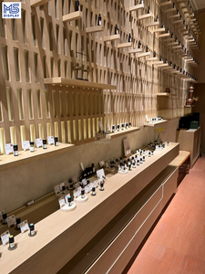 Exhibidor <span class=keywords><strong>de</strong></span> Perfumes Acrílico Personalizado, Mueble <span class=keywords><strong>de</strong></span> Exhibición <span class=keywords><strong>de</strong></span> Perfumes <span class=keywords><strong>de</strong></span> Alta Gama para <span class=keywords><strong>Tiendas</strong></span> <span class=keywords><strong>de</strong></span> Perfumes <span class=keywords><strong>de</strong></span> Alta Calidad en Línea - Product Image 2