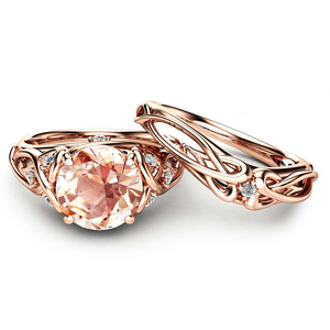 Bague en Morganite Baguette avec Diamants, Bague en Morganite Taille Émeraude, Bague en Morganite Baguette Triangulaire - Product Image 3