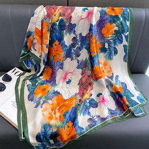 Sciarpa in poliestere floreale di design di lusso di alta qualità scialli da donna con motivo floreale stampato sciarpa lunga 180*85cm <span class=keywords><strong>Foulard</strong></span> - Product Image 3