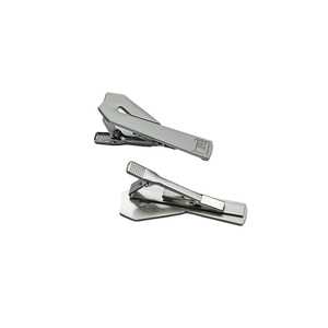 Pince à cravate haut de gamme personnalisée en alliage de zinc avec finition mate, accessoire de costume pour homme, cadeau d'affaires - Product Image 4