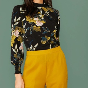 Moda personalizada de alta calidad de verano de las señoras de impresión floral cuello falso Blusa de manga de flores - Product Image 4