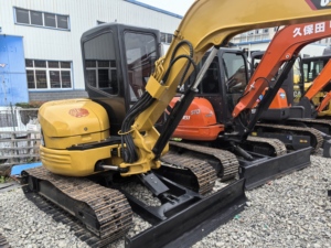 Miniexcavadora de orugas de segunda mano con certificado CE, excavadora de orugas de 4 toneladas, maquinaria de buen rendimiento de trabajo de Japón, excavadora usada - Product Image 3