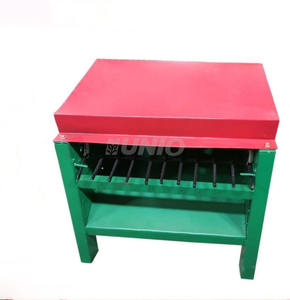 Machine <span class=keywords><strong>de</strong></span> décorticage pour graines <span class=keywords><strong>de</strong></span> <span class=keywords><strong>tournesol</strong></span> machine à enlever petite batteuse <span class=keywords><strong>de</strong></span> graines <span class=keywords><strong>de</strong></span> <span class=keywords><strong>tournesol</strong></span> d'huile - Product Image 2