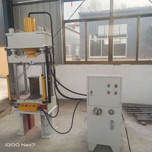 Prensa Hidráulica de Cuatro Columnas Tengda Machinery, 50 Toneladas, 100 Toneladas, Máquina Industrial Multifuncional Hecha a Medida - Product Image 3