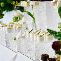 Support de buffet en acrylique à effet d'eau, taille personnalisée, pour desserts, gâteaux et cocktails