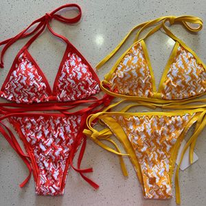 Conjunto de Bikini Estilo Pasarela con Cuello Halter, Textura Entrelazada, Traje de Baño de Dos Piezas con Detalle de Cadena Dorada para Ropa de Playa y Resorts, Venta al Por Mayor - Product Image 5