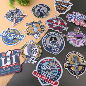 Maßgefertigter Umweltfreundlicher Aufbügelbarer Leinwand-Stickerei-Aufnäher für Amerikanische Baseball-Club-Team-Kleidung PVC-<span class=keywords><strong>Patches</strong></span> - Product Image 1