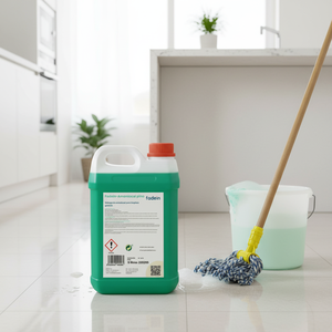 Forma liquida detergente ammoniacale ad alto sgrassante per pavimenti che ravviva la lucentezza superficiale senza residui - Product Image 3