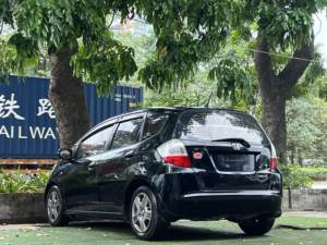 2009 होंडा फिट 1.3l ऑटो आराम संस्करण का इस्तेमाल कार - Product Image 4