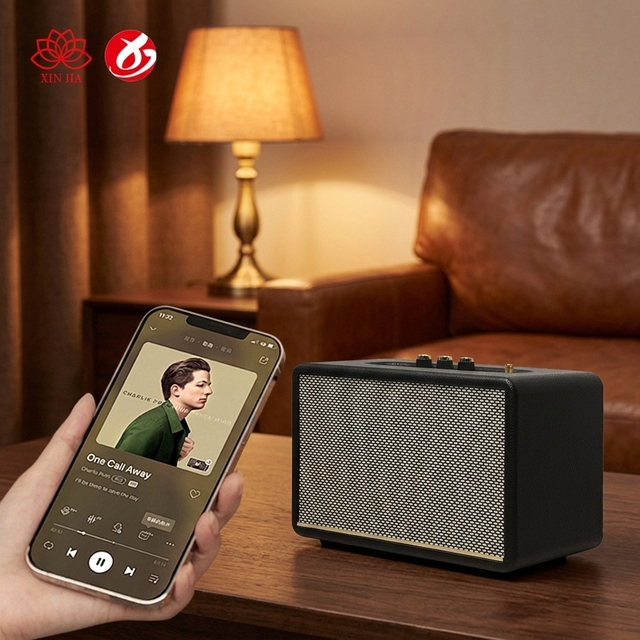 Classic Wood Grain Bluetooth Speaker Retro Style Wireless Speaker with High Fidelity Sound for Home Decor Gift
