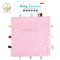 Fourniture d'usine bébé jouets éducation cognitif apaisant jouet bébé couette carrée mouchoirs en papier de couleur