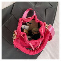 Nouveauté Tendance : Mini Sac à Main pour Femme, Sac Bandoulière en Flanelle, Sac Seau Classique Coloré
