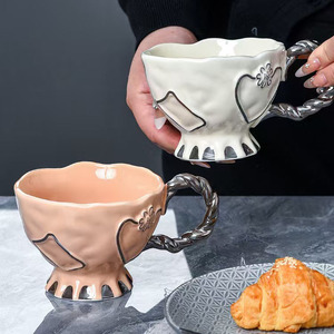 ถ้วยกาแฟสำหรับน้ำชายามบ่ายสไตล์ยุโรป ถ้วยเซรามิกขอบเงินสุดหรู ของขวัญคุณภาพสูง - Product Image 4