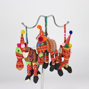 Marioneta de agua ecológica de madera de Jackfruit OEM de buena calidad, estilo tradicional de bebé y búfalo para decoración del hogar, hecha en Vietnam - Product Image 6