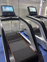 Tapis roulant professionnel Dinuo pour usage commercial et domestique, machine de course électrique avec bande large et écran LED pour entraînement cardio en salle de sport