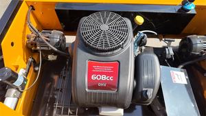 <span class=keywords><strong>Tondeuse</strong></span> à gazon télécommandée sur chenilles Super Terrain Adaptabilité Bon équilibre et sécurité Fabriqué en Chine Haute qualité et prix bas - Product Image 4