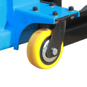 Elevador de horquilla de palé eléctrico pequeño portátil Apilador <span class=keywords><strong>manual</strong></span> de carga automática para furgoneta para furgonetas urbanas y almacenes - Product Image 6