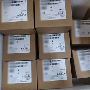 ซีพียูขนาดกะทัดรัดแบบเรียบง่าย6ES7212-1HE40-0XB0 PLC PLC สำหรับสื่อสาร RS485 S7-200อัจฉริยะรุ่น40 I/O PLC - Product Image 1