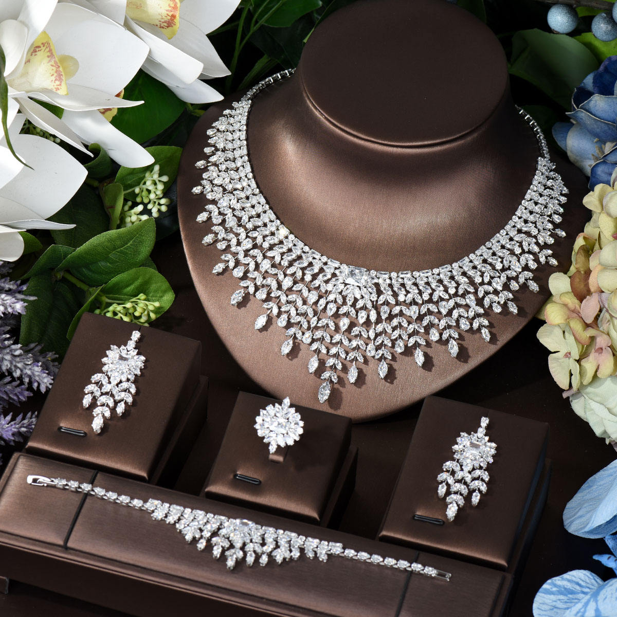 ชุบแพลทินัม