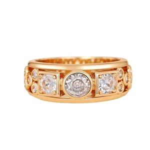 Anello con design geometrico a cerchio e quadrato, anello creativo da dito per uomo e donna - Product Image 1