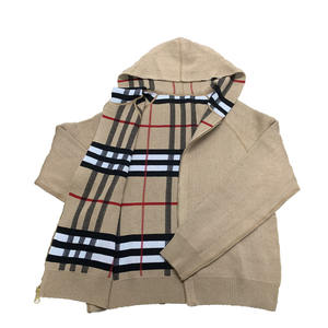 Cárdigan de punto personalizado en oferta, ropa de mujer con cremallera, suéter de punto a rayas de manga larga, cárdigan con capucha y cuello redondo, cárdigan jacquard. - Product Image 1