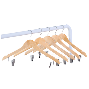 خزانة خشبية متينة بشعار قابل للتخصيص مع تقنيات ورنيش بنمط مربع للحمام وغرفة المعيشة - Product Image 3