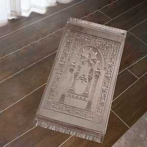 Tappeti da Preghiera Moderni in Poliestere Intrecciato Lavabili, Disponibili in Stock per Moschee Islamiche - Product Image 4