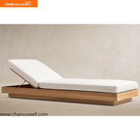 Chaise longue moderne en teck massif, inclinable et réglable, pour l'extérieur, avec coussin épais