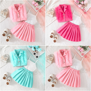 Conjunto de Verano 2026 para Niñas, Chaleco con Cuentas y Plumas de Color Sólido, Falda Plisada, Conjunto de Tres Piezas Dulce y Vibrante - Product Image 4