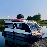 Bateau hôtelier flottant modulaire moderne, maison-bateau de luxe en aluminium pour la location de vacances