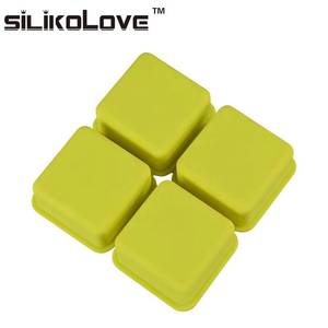 Moule à savon en silicone carré antiadhésif de haute qualité, pas cher, 4 cavités, pour fabrication artisanale, en vente - Product Image 4