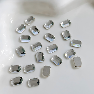 Joyería de diamantes octogonales largos para decoración de uñas, cristal de diamante de forma irregular con base plana, súper brillante, con efecto de azúcar en cubos. - Product Image 4